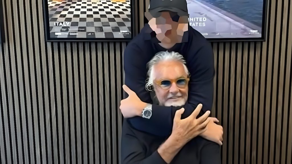 Il look di lusso di Nathan Falco Briatore: tra orologi di valore e abbigliamento di classe