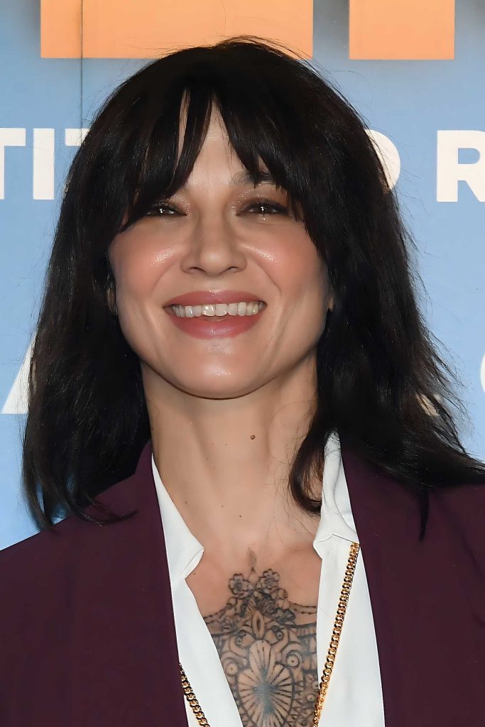 Asia Argento verso i 50 anni: riflessioni su vita, famiglia e solitudine