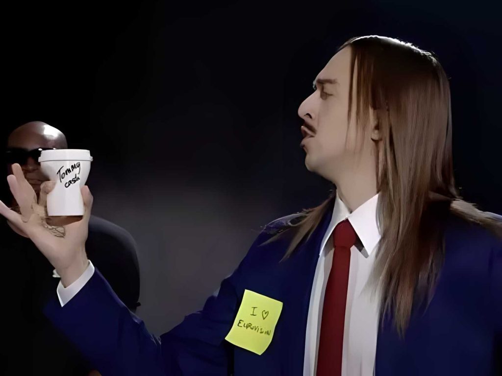 Tommy Cash e la canzone «Espresso Macchiato»: stereotipi italiani protagonisti all’Eurovision 2025