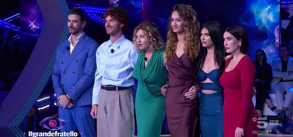 Grande Fratello: Rientrano Eva, Jessica, Helena e Iago, eliminati Michael e Federica